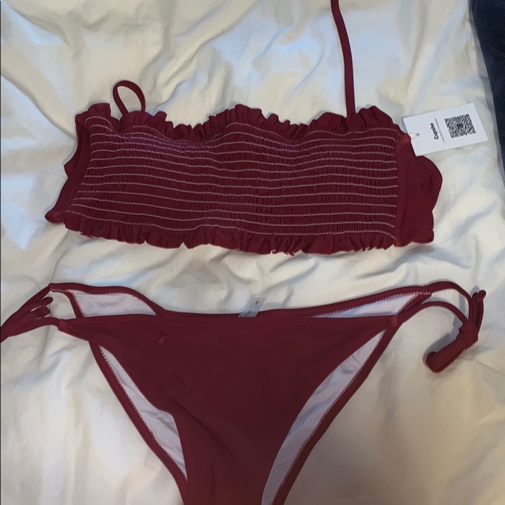 BNWT Burgundy smocked bikini with cheeky bottom
